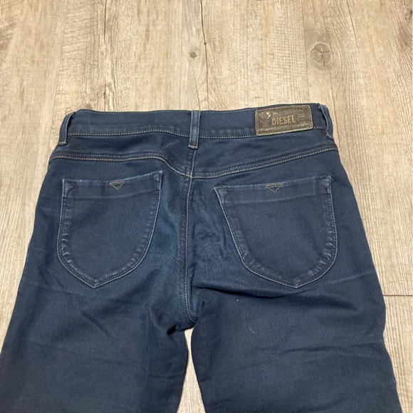 Diesel Livier Super Skinny Jegging Low Waist Stretch Jeans - Picture 6 of 13